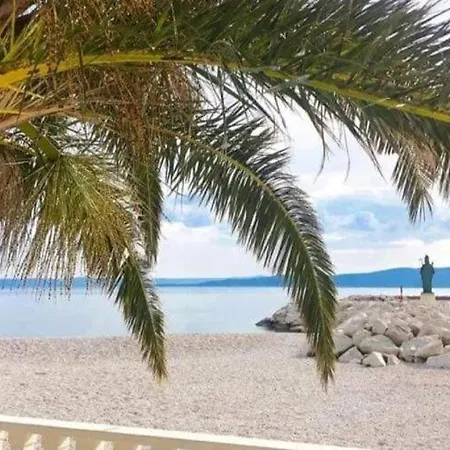 Pezo - Two Bedroom With Balcony Apartment Baska Voda